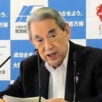 日米関税交渉の合意などについて話す関西経済連合会の松本正義会長＝大阪市北区中之島６