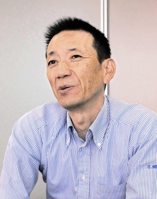 神戸天然物化学の真岡宅哉社長