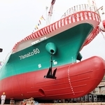ヤマトスチール初の自社保有船「Ｙａｍａｔｏ８０」＝広島県大崎上島町、松浦造船所（大和工業提供）