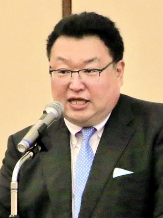 神戸空港利用推進協議会の総会で講演する航空・旅行アナリストの鳥海高太朗氏＝神戸市中央区港島中町６、神戸商工会議所