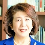 藤岡ゆか氏