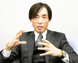 米価の見通しなどについて語る神明ホールディングスの藤尾益雄社長＝神戸市中央区栄町通６