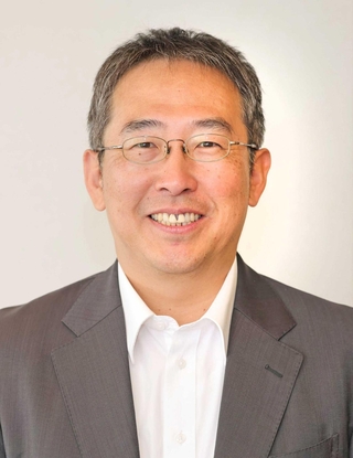 近畿財務局長の坂口和家男さん＝２０２５年１０月２４日、神戸市中央区東川崎町１、神戸新聞社（撮影・笠原次郎）