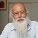 数理経済学者の宇沢弘文さん（１９２８～２０１４年）。社会的共通資本の思想で内橋克人さんと共鳴した（（ｃ）尾形文繁）