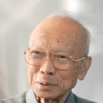 内橋克人さんが心を寄せた作家城山三郎さん。「組織と個人」をテーマに多くの作品を出した＝２００７年２月、神奈川県茅ヶ崎市