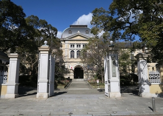 兵庫県公館＝神戸市中央区下山手通４