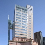 神戸新聞本社＝神戸市中央区東川崎町１-５-７