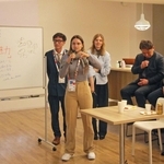 万博スタッフ経験者が神戸の魅力などを語り合ったイベント＝神戸市中央区港島南町７、日本テクノロジーソリューション