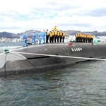 防衛省に引き渡された潜水艦「ちょうげい」＝神戸市兵庫区和田崎町１、三菱重工業神戸造船所