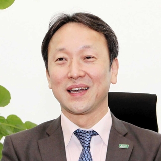 ＪＣＲファーマの薗田啓之社長＝芦屋市浜町