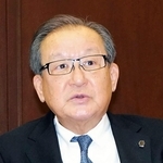 尾山基氏