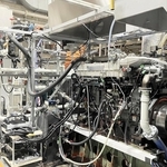 ヤンマーパワーソリューションが開発する中小型船向けの水素燃料エンジン（ヤンマーホールディングス提供）