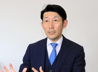 社長在任期間を振り返る神戸酒心館の安福武之助社長＝神戸市東灘区御影塚町１