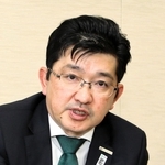 インタビューに応じる関西みらい銀行の原藤省吾社長＝大阪市中央区備後町２