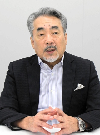 食道がん新薬開発の道のりを語るオンコリスバイオファーマの浦田泰生社長＝神戸市中央区港島南町６