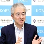 兵庫県の金融経済概況を説明する大関雄資・日銀神戸支店長＝神戸市中央区京町