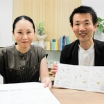 リフォームブランドについて説明するコレットの中橋一泰社長（右）とデザイナーのａｊｕさん＝神戸市中央区御幸通８