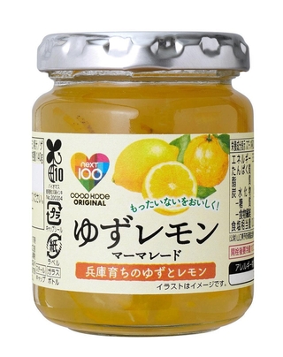 ユズ皮と規格外レモンを使って商品化されたマーマレード（コープこうべ提供）