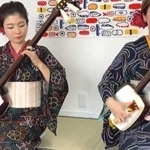 津軽三味線デュオ「輝＆輝ＫＩＫＩ」（川西市提供）