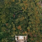 プロ写真家の藤原一徳さんの作品「后の眠るところ」