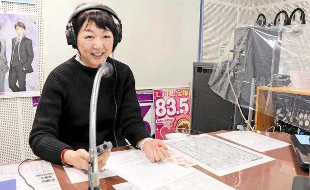 大槌町ＨＯＴリポートを担当する松本かのんさん＝宝塚市逆瀬川１