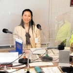 ラジオの特別番組による公開討論会に参加した（左から）末永弥生さん、山崎晴恵さん、門隆志さん、森脇保仁さん＝宝塚市逆瀬川１、エフエム宝塚