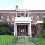 解体が検討されているユニチカ記念館＝尼崎市東本町１