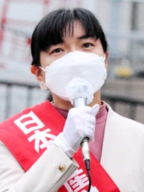 小村潤氏