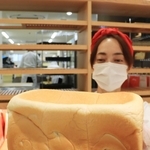メルクパンが販売している食パン＝尼崎市神田北通６
