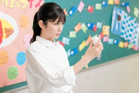 （Ｃ）２０２２「あしやのきゅうしょく」製作委員会