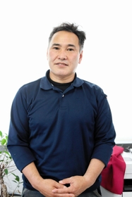 比嘉純也さん＝尼崎市内