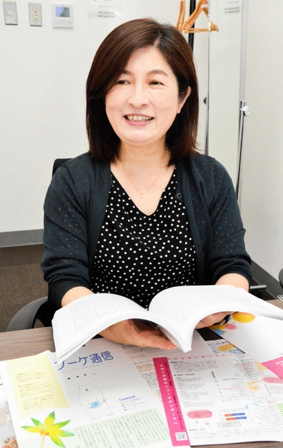 コロナ禍以降の子育て支援のあり方について語る蔵原亜紀さん＝川西市栄町