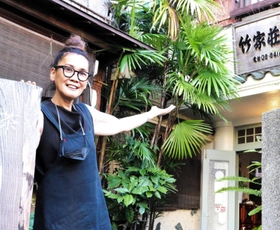 女将の樋口京子さん＝尼崎市宮内町２