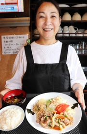 「喫茶　Ｃｕｔｅ」の柳原由美オーナー＝尼崎市西川２