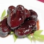 富松一寸豆を使った伝統料理「福煮」。法事などで振る舞われるという＝尼崎市富松町３ 