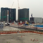 ２００７年ごろにマンション建設が進むなどして大きく様変わりしつつあるＪＲ尼崎駅北側＝尼崎市潮江