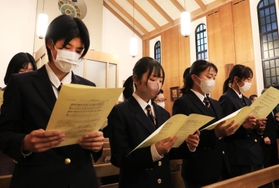 学生15人が亡くなった関西学院大で追悼の礼拝 「震災のことを覚えて