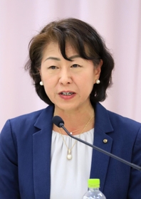 伊藤舞氏