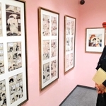 手塚治虫さん直筆の「リボンの騎士」の原稿が展示された会場＝宝塚市立手塚治虫記念館