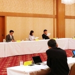 ２０２５年大阪・関西万博後を見据えたにぎわいづくりについて意見を交わす県や尼崎、西宮、芦屋市などの関係者＝西宮市社家町