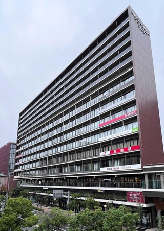 １０～１４階にジオエント西宮北口がある複合施設「阪急西宮ガーデンズプラス館」＝西宮市高松町