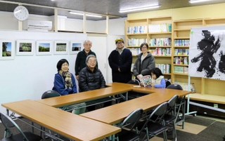 阪急電鉄園田駅北側の商店街内にオープンした「東園田フリースペース」＝尼崎市東園田町４