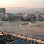 「阪急沿線怪談」の舞台の一つとなった阪急西宮スタジアムがあった場所＝２００５年１１月、西宮市高松町