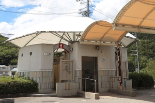 道の駅いながわのトイレ＝２０２３年８月、猪名川町万善（撮影・吉田敦史）