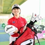 ２年連続で世界ジュニアゴルフ選手権の日本代表になった甲子園学院中２年の山下萌寧さん＝宝塚市弥生町