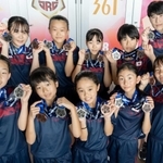 縄跳びのアジア選手権大会で好成績を残したなでしこなわとびクラブのメンバー（提供）