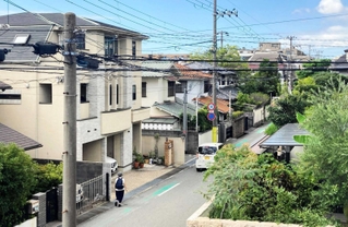 ４年連続で住宅地の県内最高価格を記録したＪＲ芦屋駅北側周辺＝芦屋市大原町