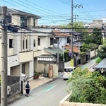 ４年連続で住宅地の県内最高価格を記録したＪＲ芦屋駅北側周辺＝芦屋市大原町