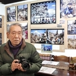 「構図は考えず、心が動いた瞬間にシャッターを切った」と話す長島義明さん＝尼崎市東難波町５