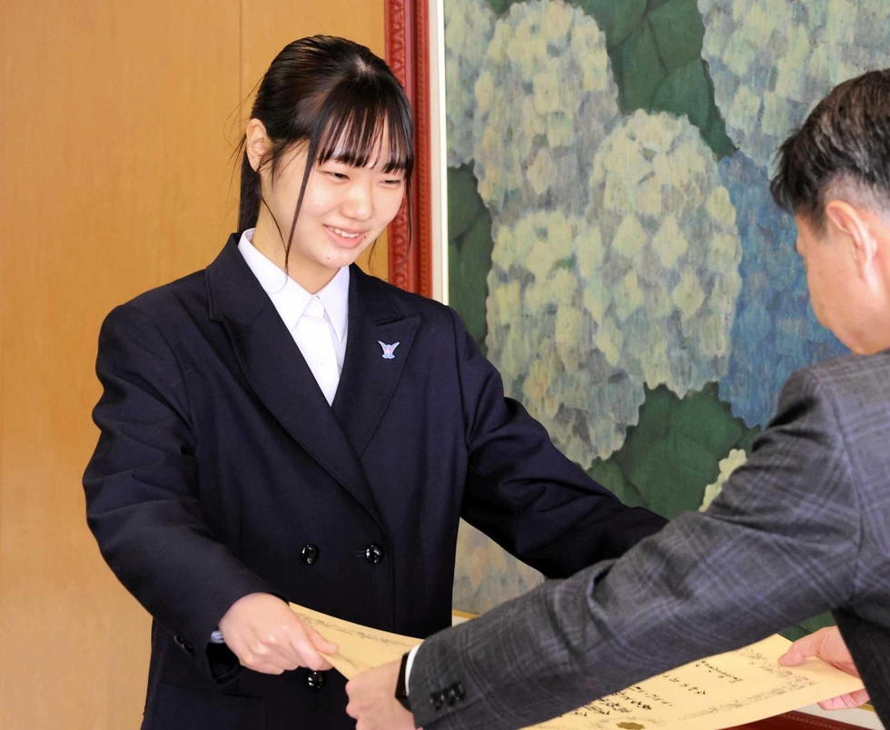 二元会常任委員審 奥野北雄 二元会総理大臣賞 油彩 1998年制作 Ｐ6号　額装 二元会常任委員審 奥野北雄 二元会総理大臣賞 油彩 1998年制作 P6号